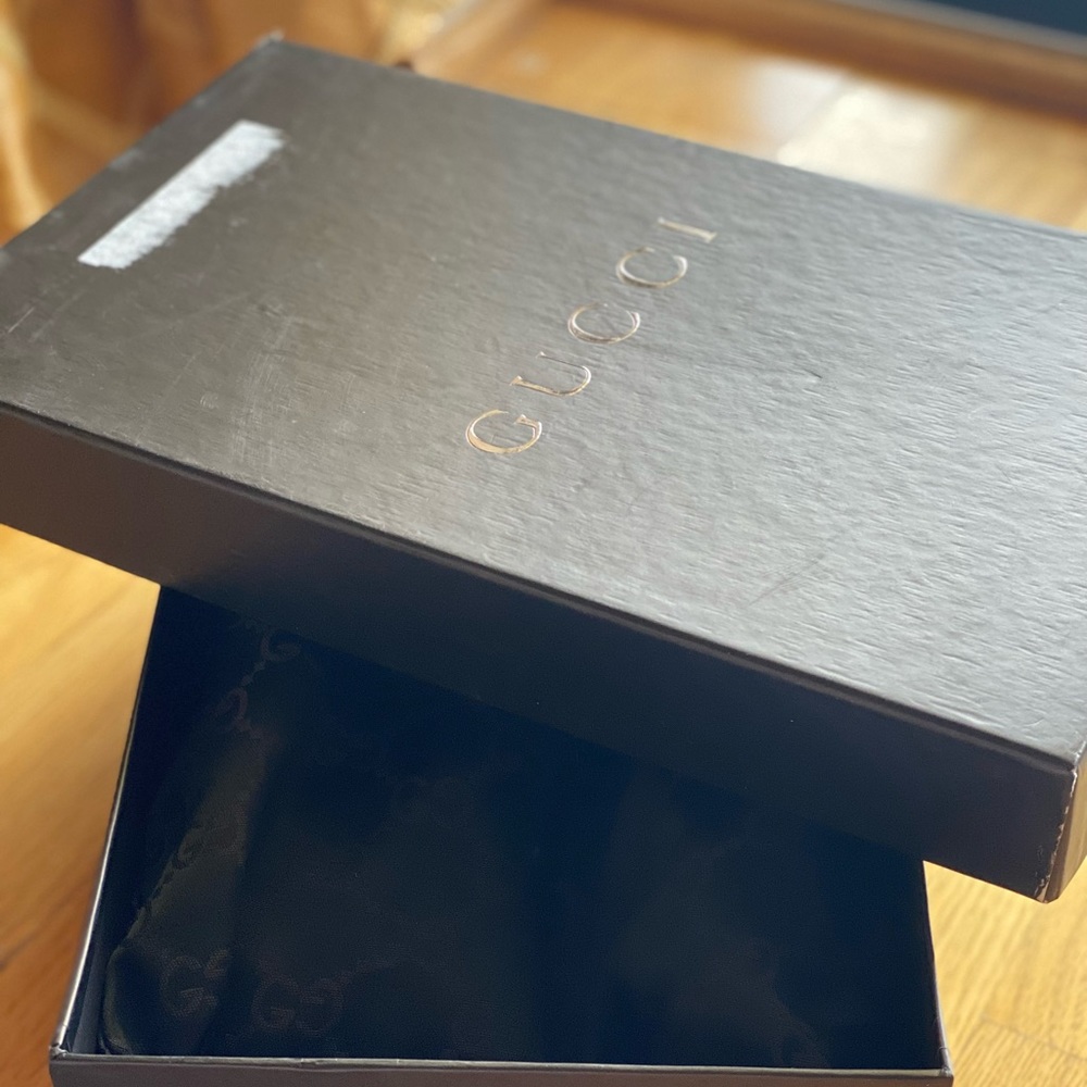 Gucci White Driving Shoe Size 8 1/2 - Picture 12 of 13